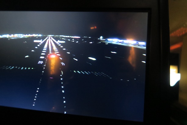 Aircraft approaching the runway