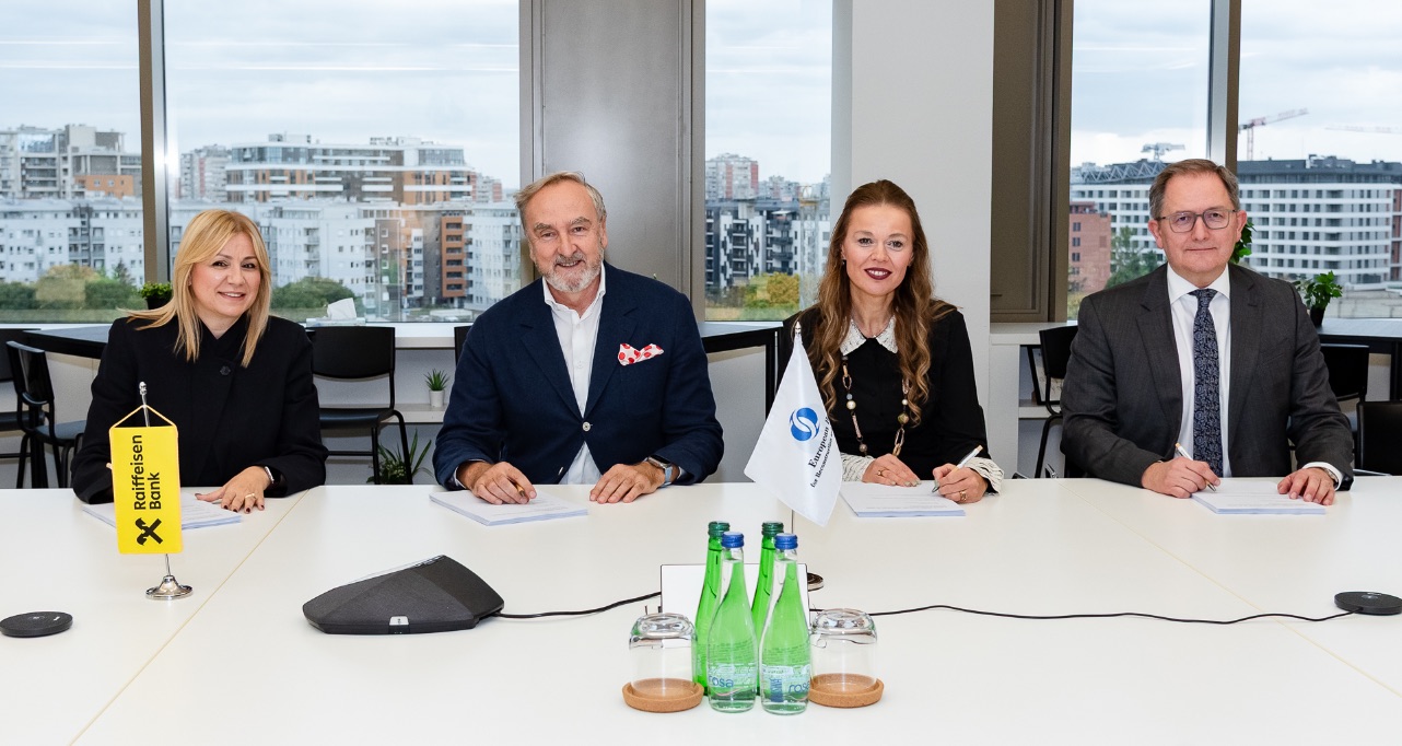 €35 million portfolio risk‑sharing facility to support small businesses, green investments and inclusive growth