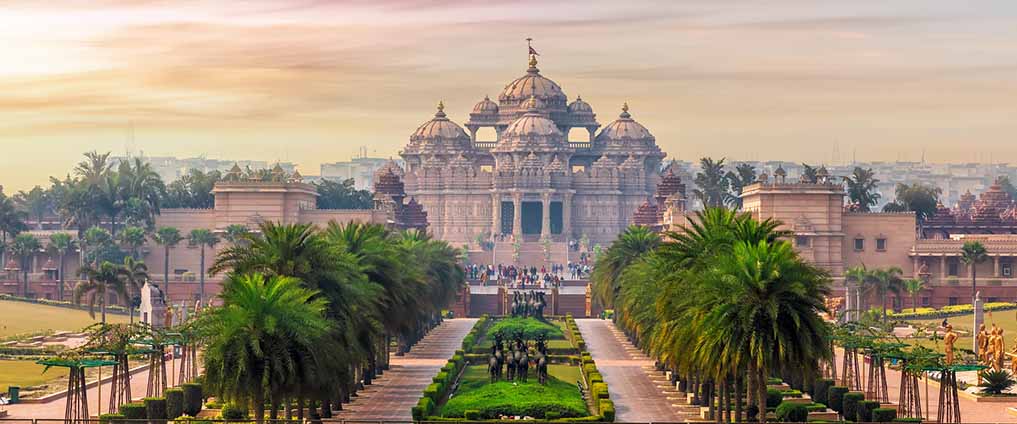 aerial view of the Akshardham Temple in New Delhi